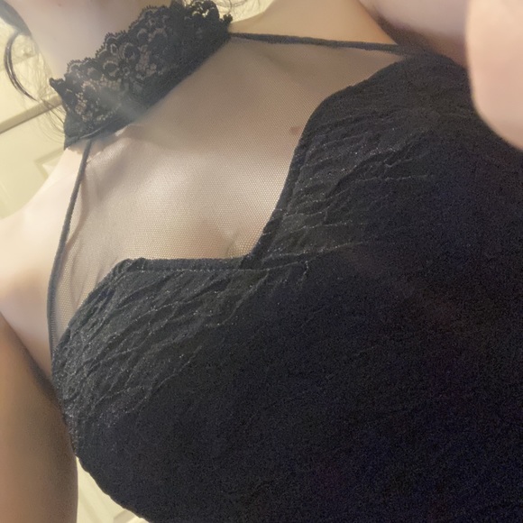 Vintage Mesh & Lace Dress - Picture 4 of 9